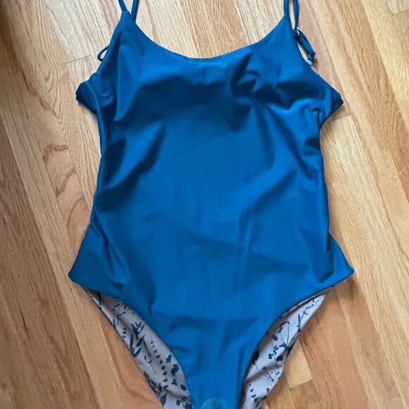 Saturday Swimwear Ivy Tie-Back One Piece Swimsuit - Wildflower Lagoon - Picture 3 of 3